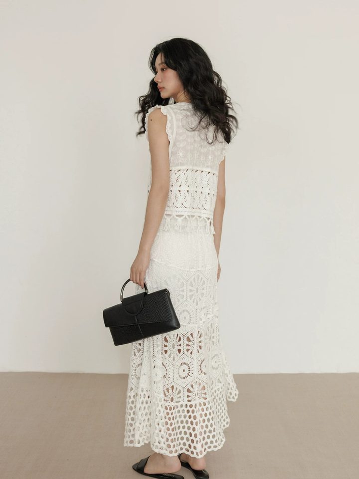〈Pre order〉Sequin Crochet Lace Top