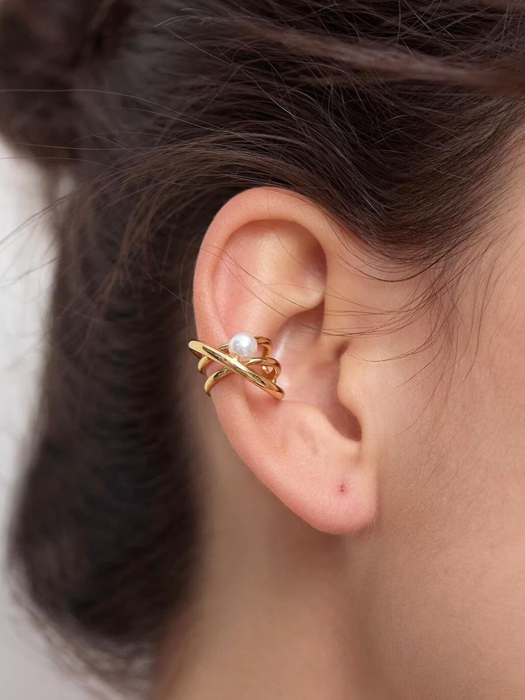 【EGO ACC】Pearl Orbit Ear Cuff
