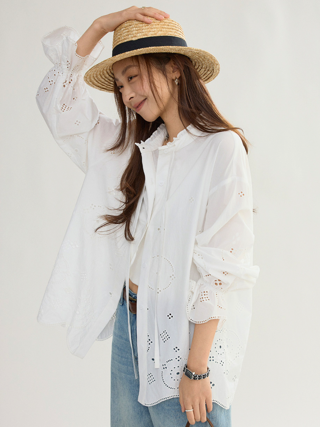〈Pre Order〉Cutwork Embroidery Blouse