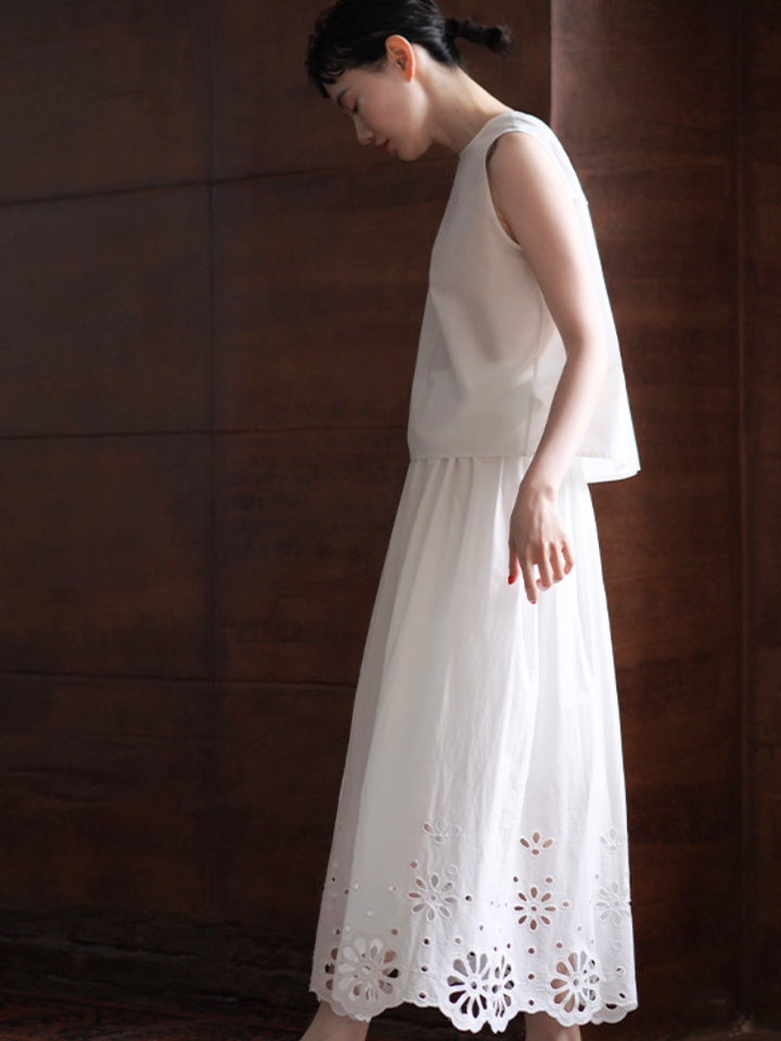 Scallop Cutwork Set Dress