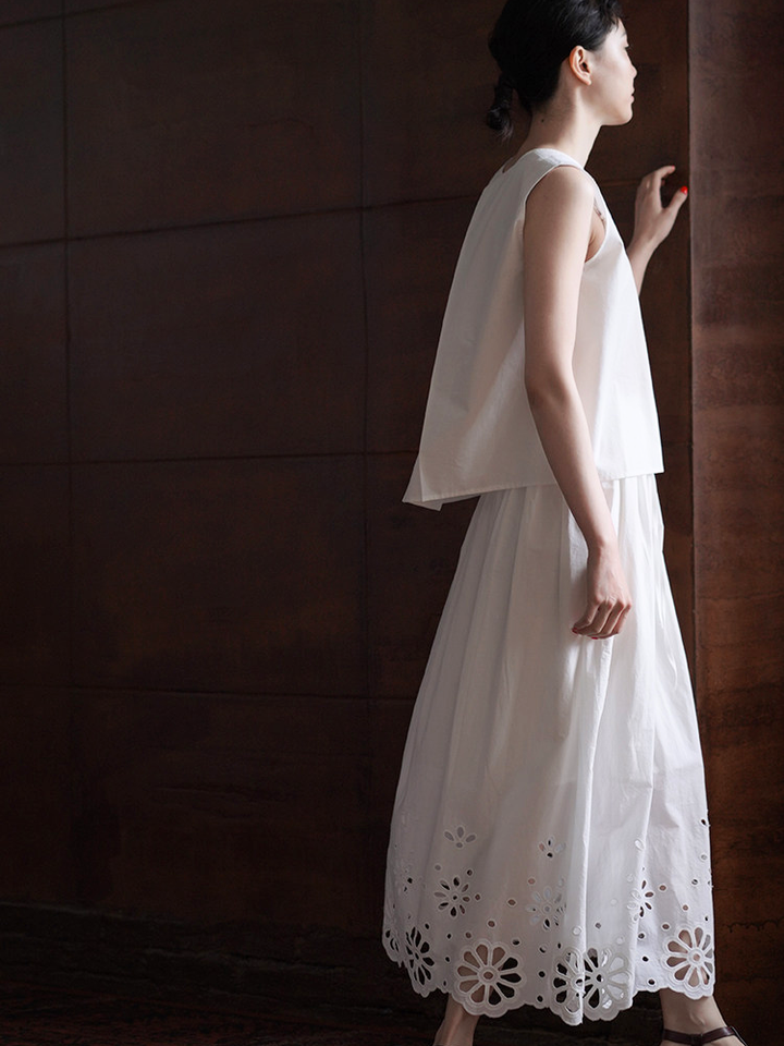 Scallop Cutwork Set Dress