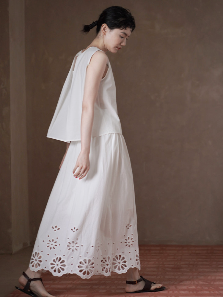 Scallop Cutwork Set Dress