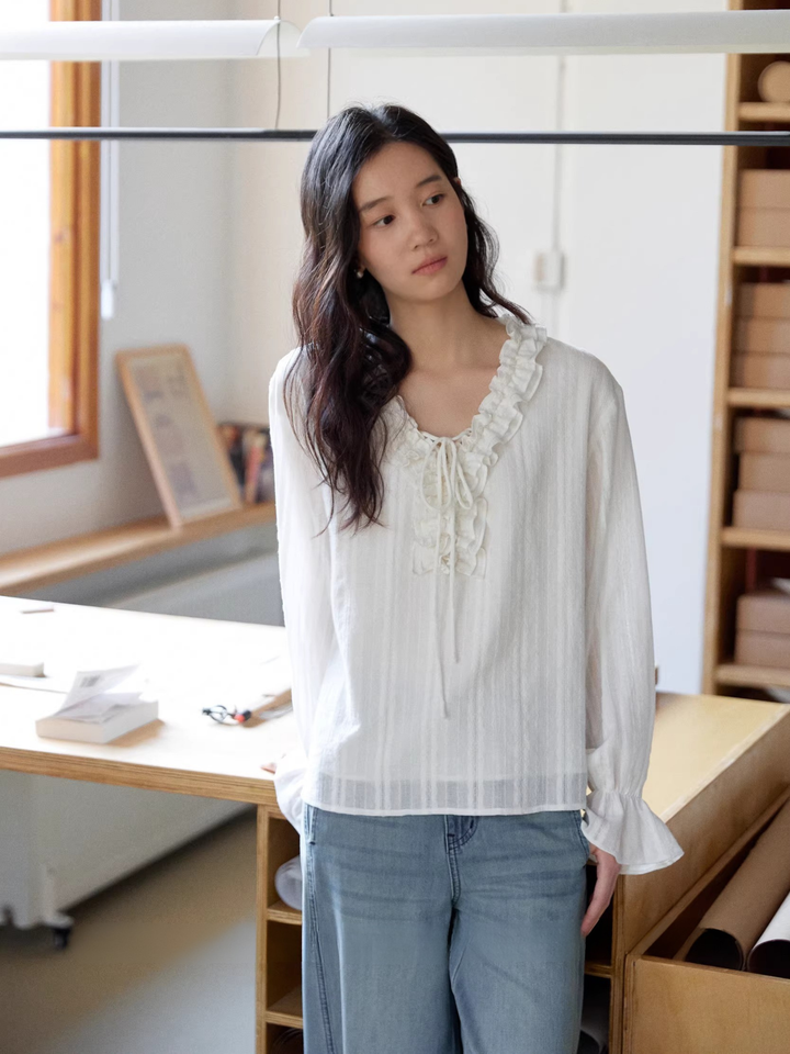 Ruffle Ribbon Blouse
