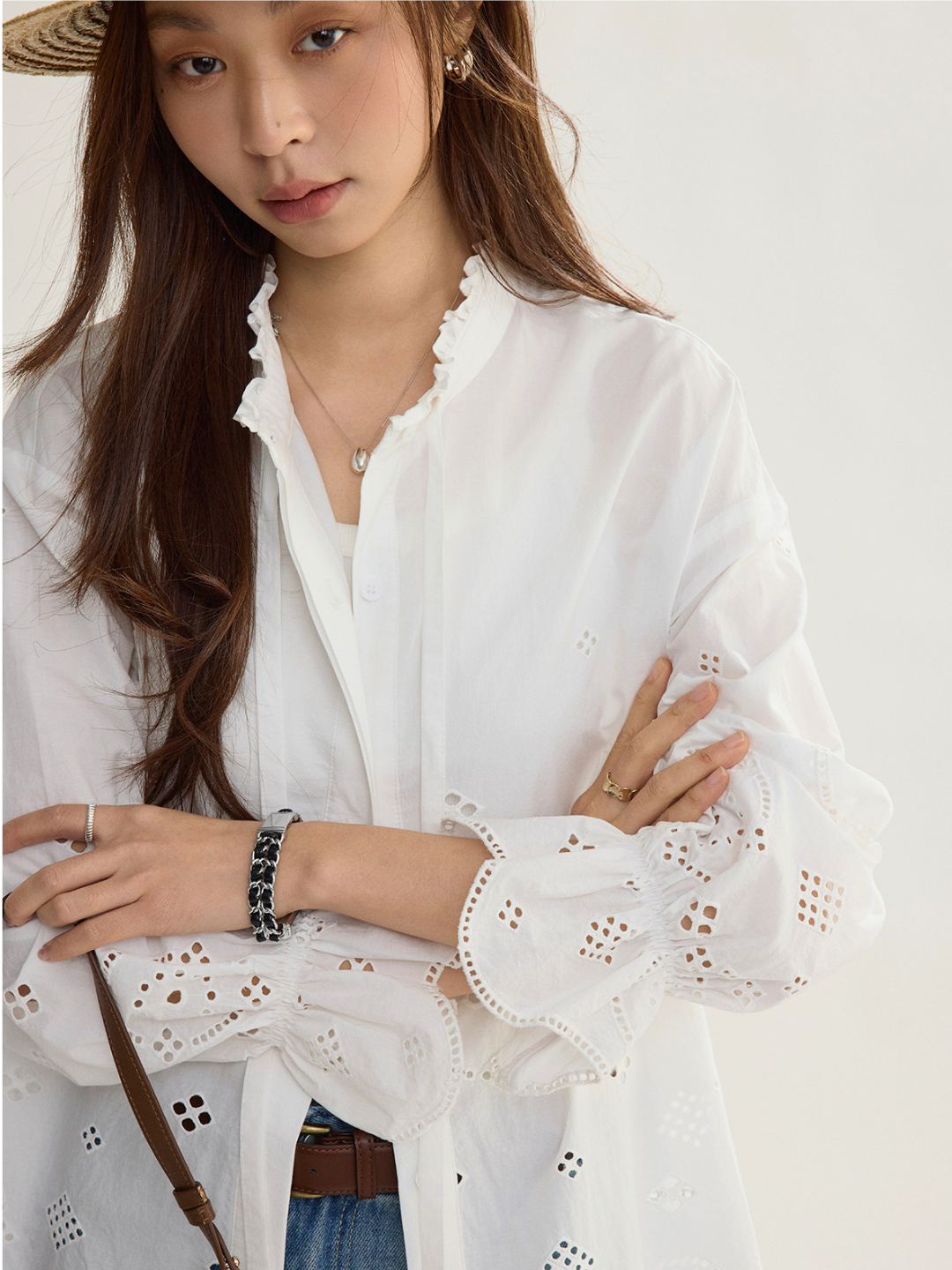 〈Pre Order〉Cutwork Embroidery Blouse
