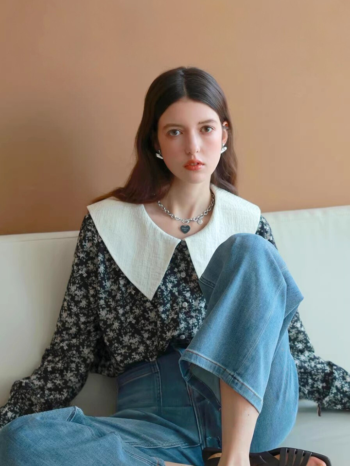 Vintage Flower Big Collar Blouse