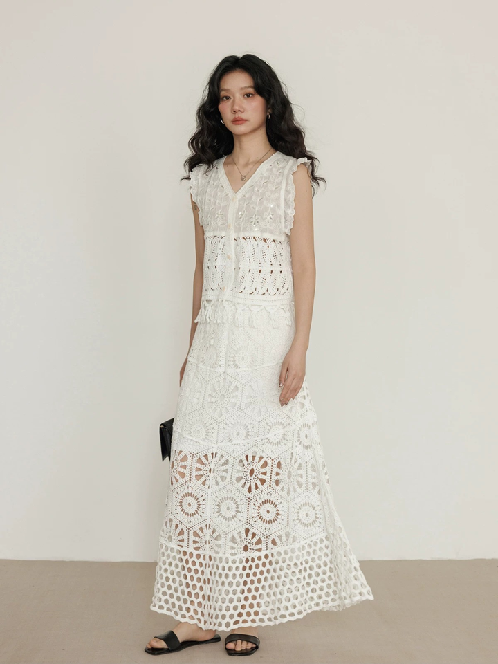 〈Pre order〉Sequin Crochet Lace Top