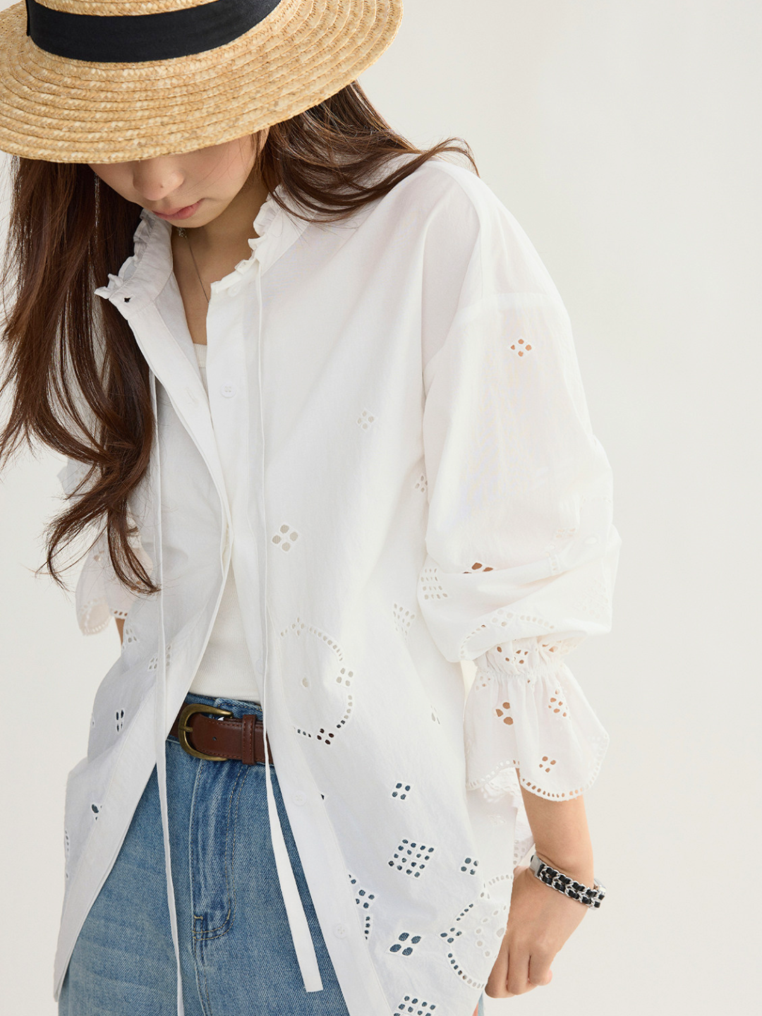 〈Pre Order〉Cutwork Embroidery Blouse