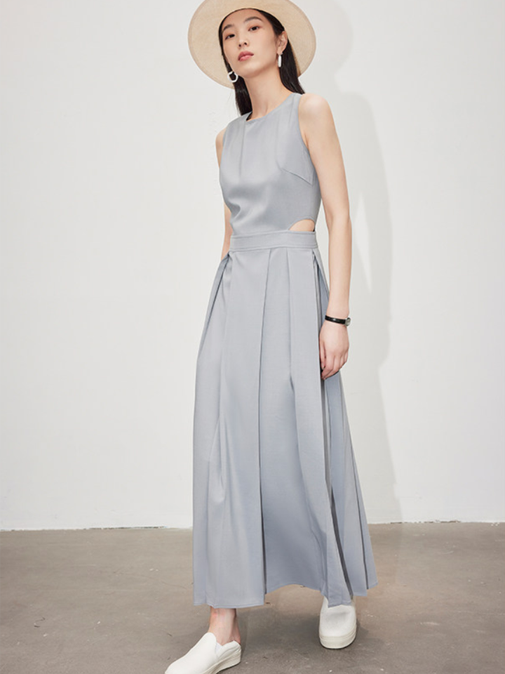 〈Pre Order〉Modern Cutout Maxi Dress