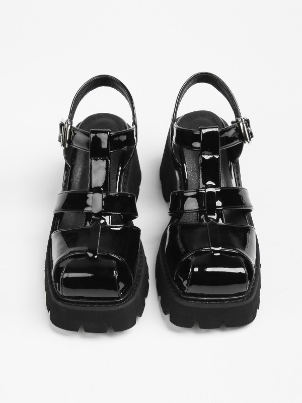 Patent Platform Strap Sandals（〜25.0cm）