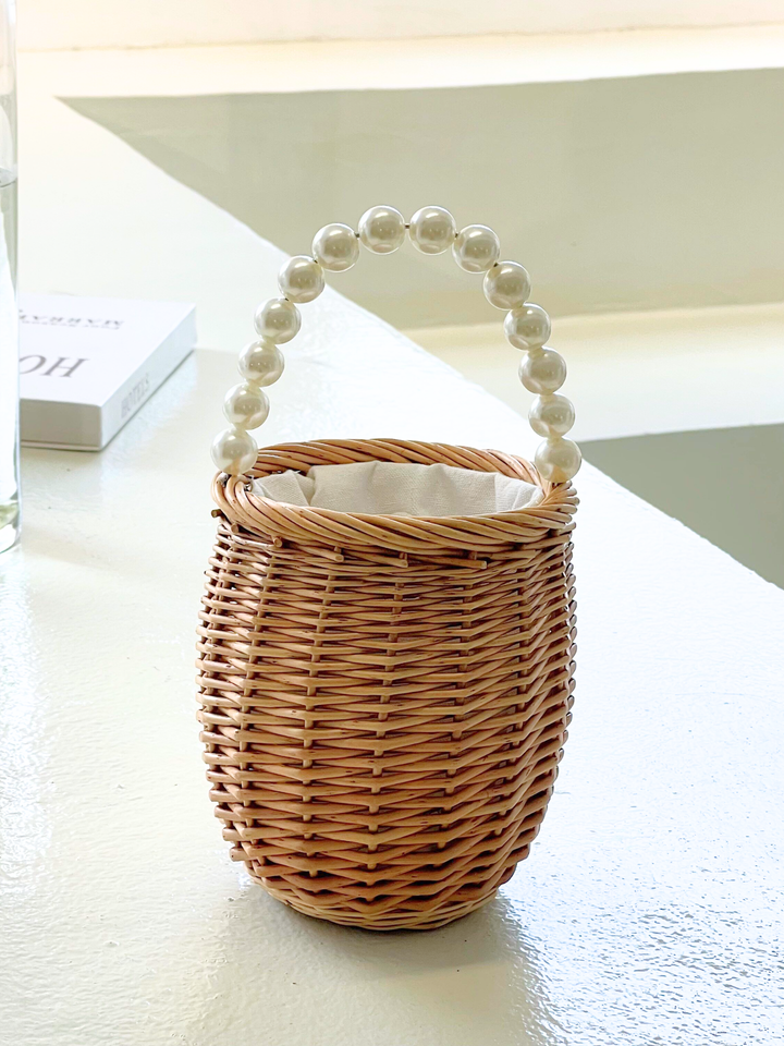 Pearl Handle Basket Bag
